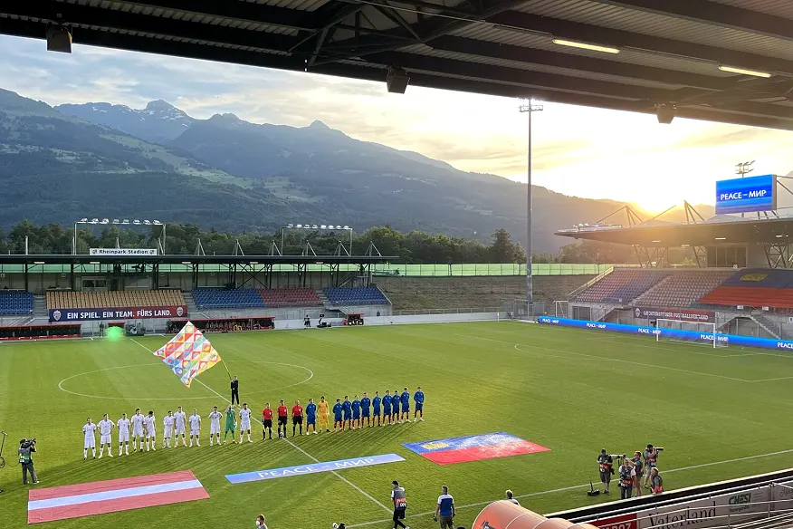伤停名单不是医学报告，它是一份需要翻译的文本·老胶片回放